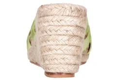 Apple (Kelly)<Stubbs & Wootton Best